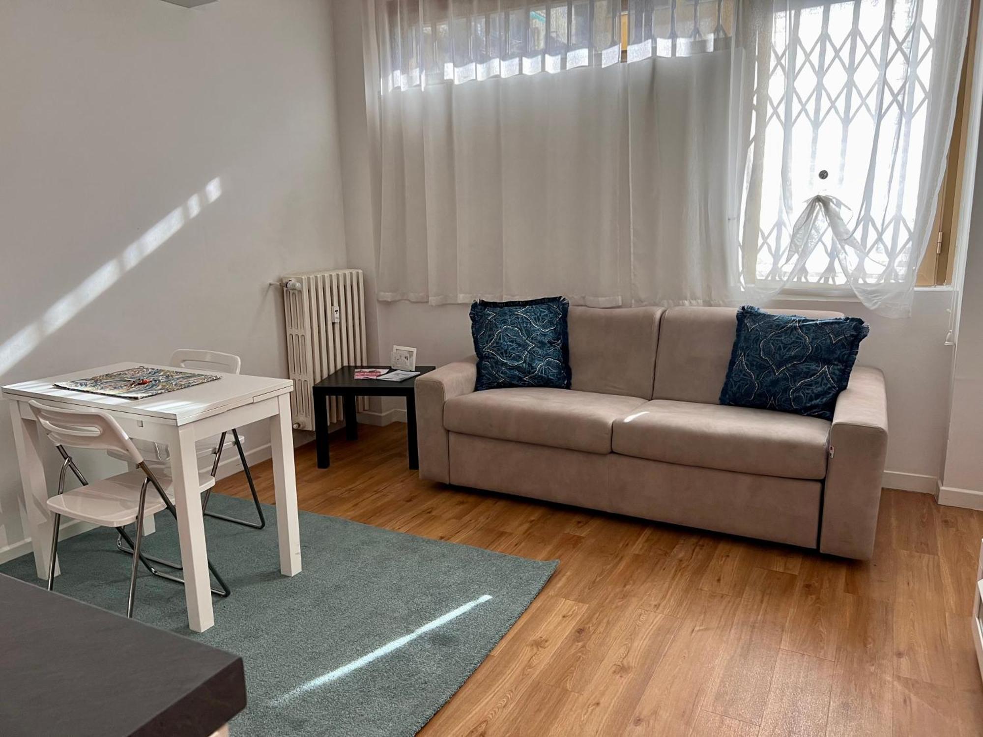 Cute Flat - Best Price - Wi Fi - Ac - Tv Florence Luaran gambar